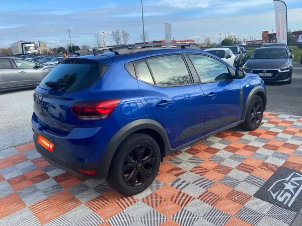 Dacia SANDERO TCe 110 BV6 STEPWAY EXTREME + GPS Caméra JA 16" - Photo 5