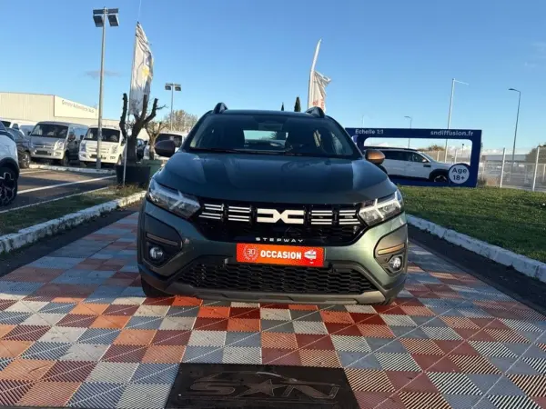 Dacia SANDERO TCe 110 BV6 STEPWAY EXTREME + GPS Caméra JA 16" - Photo 2