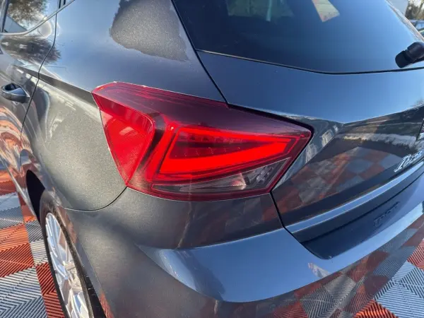 Seat IBIZA 1.0 TSI 110 BV6 FR GPS Caméra Cockpit - Photo 5