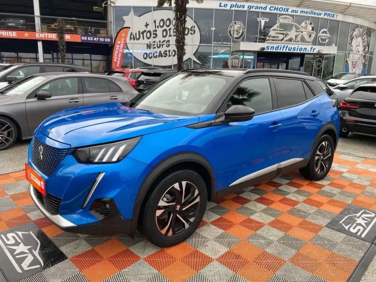 Peugeot E-2008 136 GT