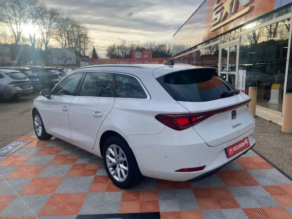 Seat LEON ST 2.0 TDI 115 BV6 SPORT TOURER STYLE XL Caméra - Photo 4