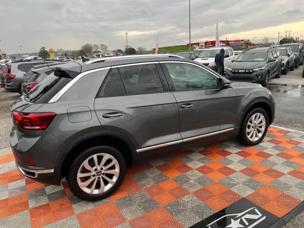 Volkswagen T-ROC 1.5 TSI 150 DSG7 STYLE PLUS GPS Pack Hiver - Photo 4