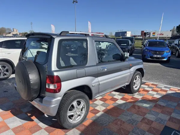 Mitsubishi PAJERO COURT 1.8I 114 4WD PININ 3P - Photo 5