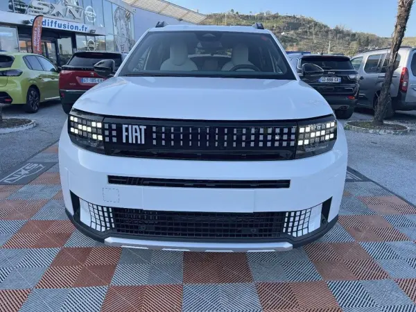 Fiat GRANDE PANDA 1.2 Hybrid 110 AUTOMATIQUE LA PRIMA - Photo 2