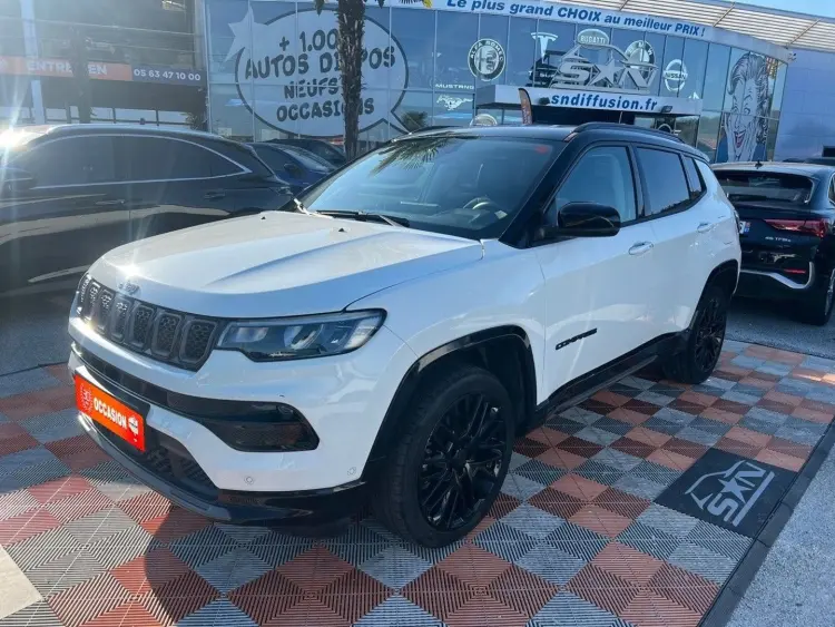 Jeep COMPASS 1.3 PHEV T4 240 4XE EAWD S CUIR GPS Caméra JA 19" Black