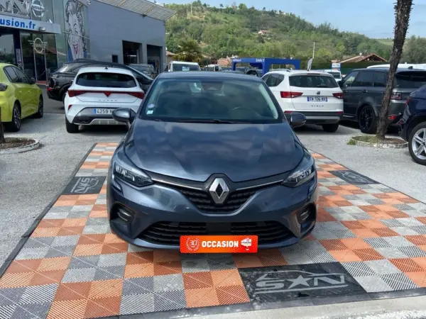 Renault CLIO E-TECH 140 BUSINESS - Photo 2