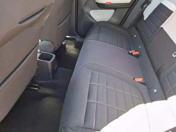 Citroën C3 TURBO 100 BV6 MAX - Photo 4