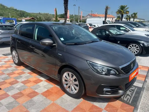 Peugeot 308 BlueHDI 100 BV6 STYLE GPS - Photo 3