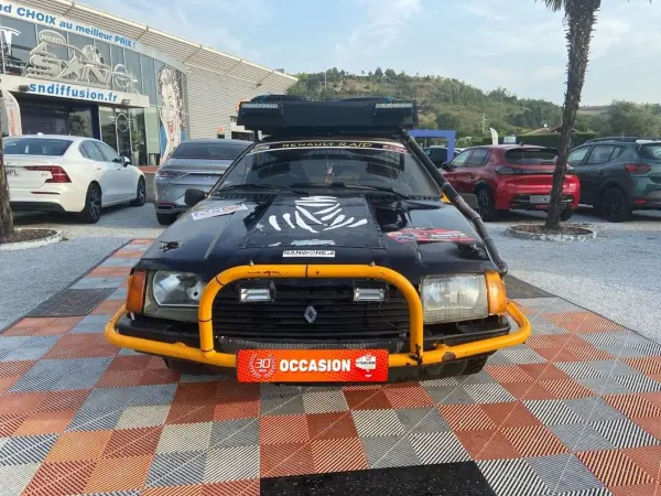 Renault FUEGO GTX 2 LITRES - Photo 2